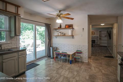 12560 Spruce Ln, Perry, MI 48872 photo 7