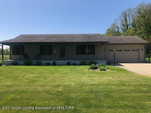 2115 W Santee Hwy, Charlotte, MI 48813