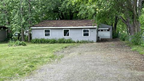 6408 Cooper Rd, Lansing, MI 48911