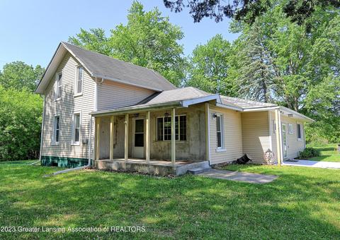 7559 Nixon Rd, Charlotte, MI 48813