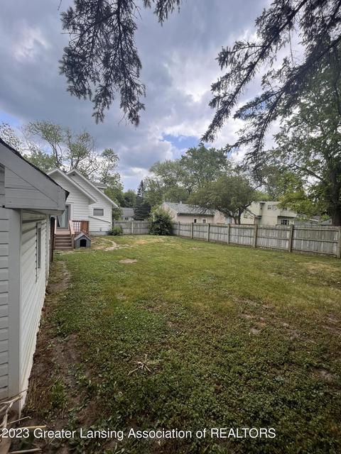 1973 Chestnut St, Holt, MI 48842 photo 38