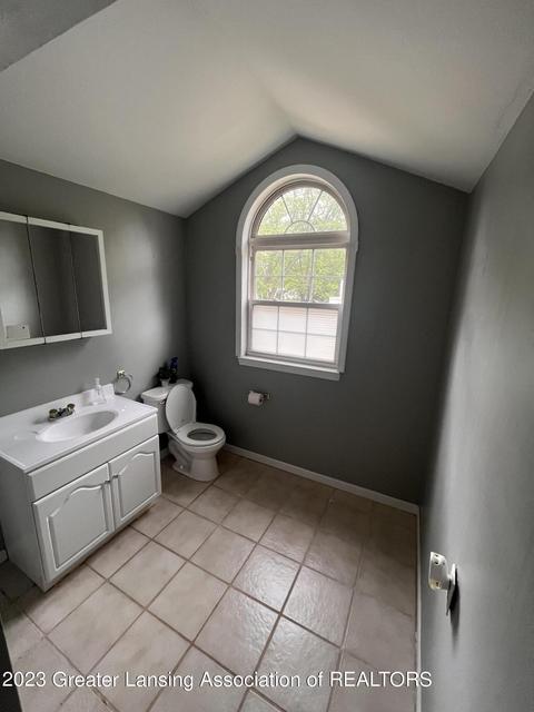 1973 Chestnut St, Holt, MI 48842 photo 31