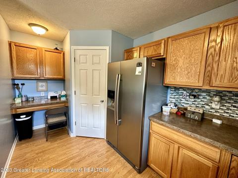 917 Durango Dr, Lansing, MI 48917 photo 17