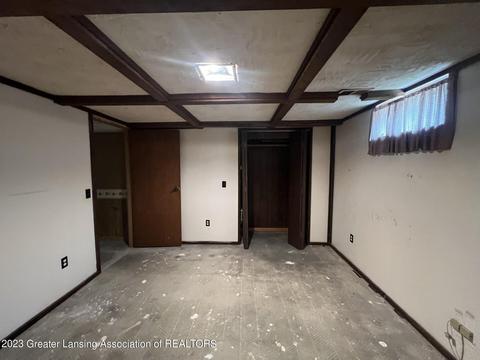 1116 W Herbison Dr, Dewitt, MI 48820 photo 5