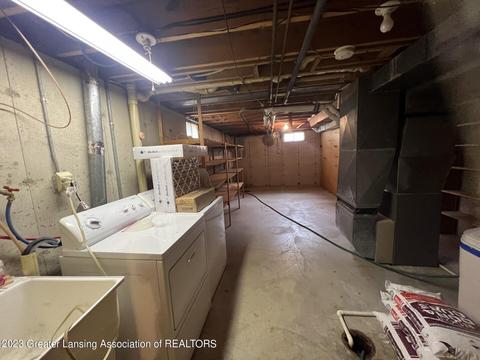 1116 W Herbison Dr, Dewitt, MI 48820 photo 9