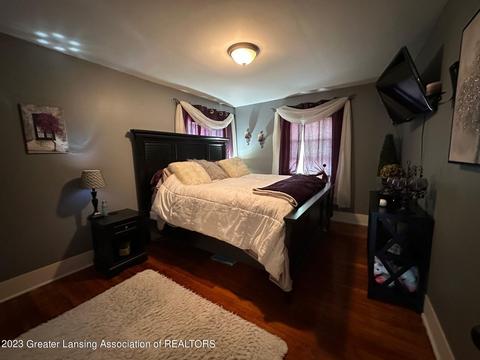 1345 Eureka St, Lansing, MI 48912 photo 15