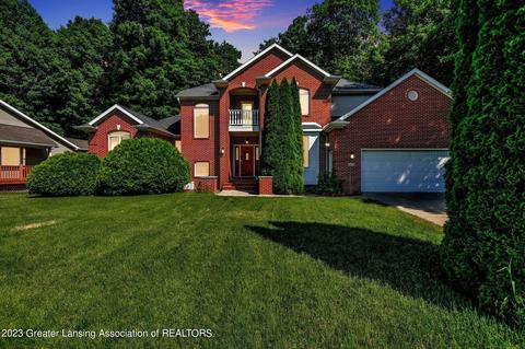 8416 Ember Glen Pass, Lansing, MI 48917