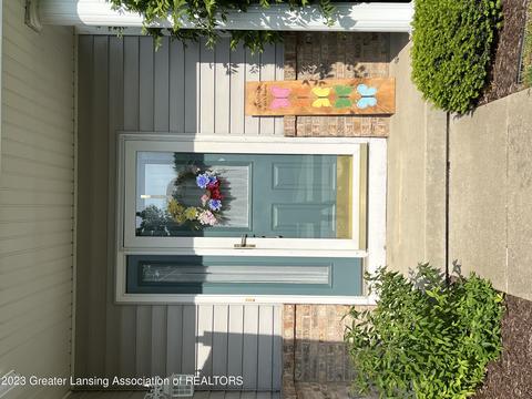 7332 Golf Gate Dr #31, Lansing, MI 48917