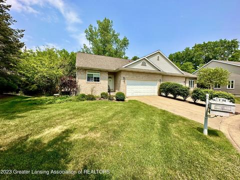 1436 Safire Ct, East Lansing, MI 48823
