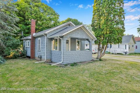207 N Rogers St, Mason, MI 48854