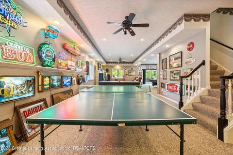 414 W Dill Dr, Dewitt, MI 48820 photo 30