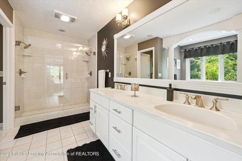 414 W Dill Dr, Dewitt, MI 48820 photo 21