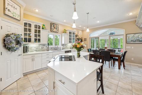 414 W Dill Dr, Dewitt, MI 48820 photo 12