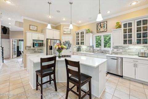 414 W Dill Dr, Dewitt, MI 48820 photo 13