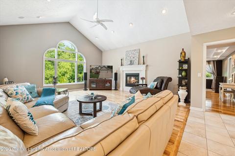 414 W Dill Dr, Dewitt, MI 48820 photo 6