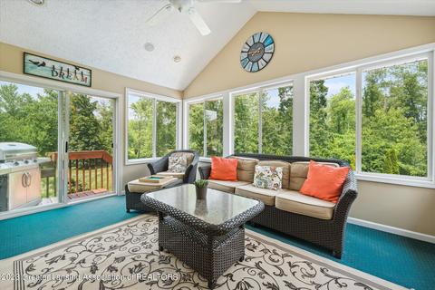 414 W Dill Dr, Dewitt, MI 48820 photo 17