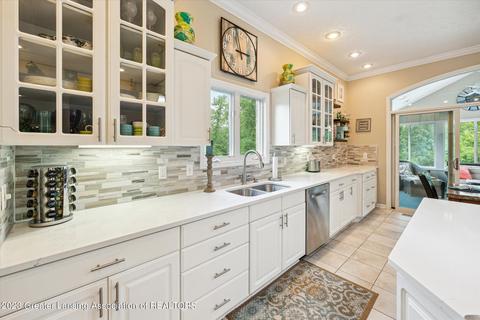 414 W Dill Dr, Dewitt, MI 48820 photo 15