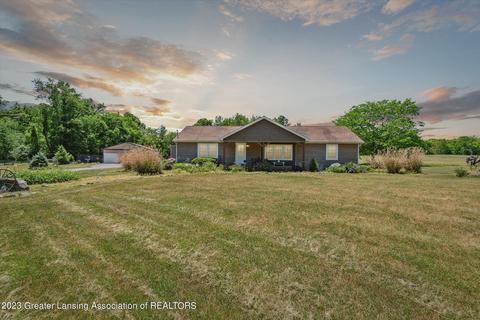 5815 Kinneville Rd, Eaton Rapids, MI 48827