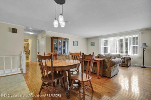 9422 Pineview Dr, Olivet, MI 49076 photo 12