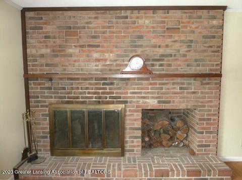 9422 Pineview Dr, Olivet, MI 49076 photo 13