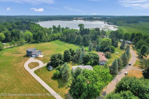 9422 Pineview Dr, Olivet, MI 49076 photo 6
