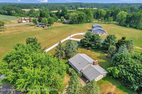 9422 Pineview Dr, Olivet, MI 49076 photo 5