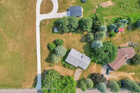 9422 Pineview Dr, Olivet, MI 49076 photo 49
