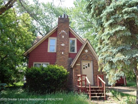 1113 Eaton Ct, Lansing, MI 48910