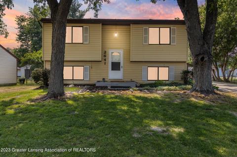 2641 Gilbert Rd, Lansing, MI 48911