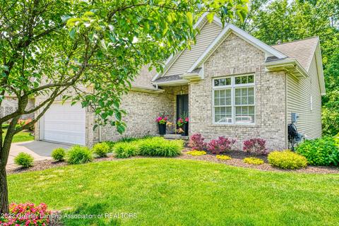 5545 Songbird Pointe Ln, East Lansing, MI 48823