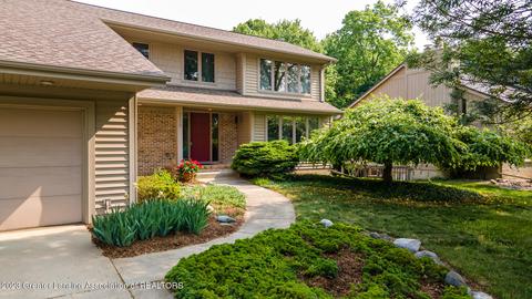 2212 Quarry Rd, East Lansing, MI 48823