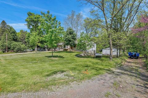 2794 Dobie Rd, Mason, MI 48854