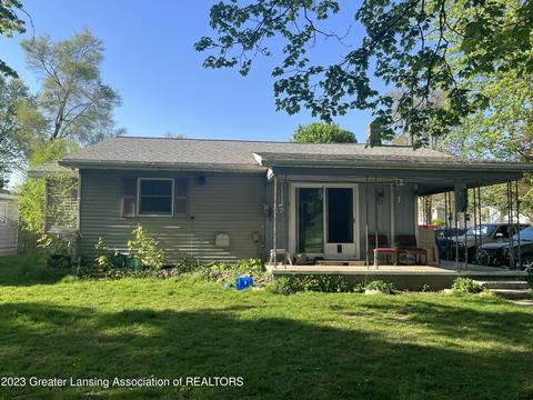 202 W Pearl St, Ovid, MI 48866