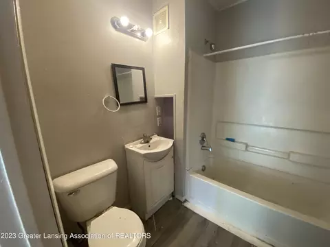1616 Lyons Ave, Lansing, MI 48910 photo 20