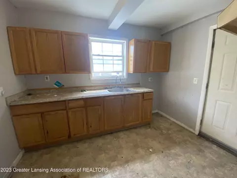 1616 Lyons Ave, Lansing, MI 48910 photo 24