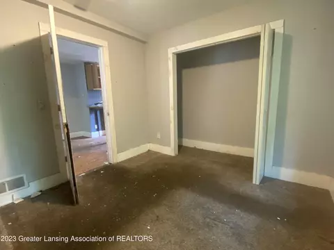 1616 Lyons Ave, Lansing, MI 48910 photo 6