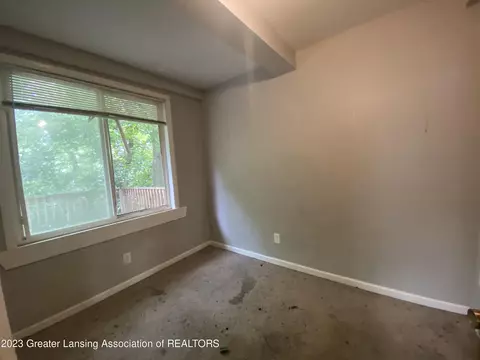 1616 Lyons Ave, Lansing, MI 48910 photo 22