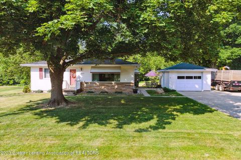 11494 W River Dr, Dewitt, MI 48820