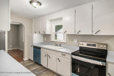 118 E Potter Ave, Lansing, MI 48910 photo 7