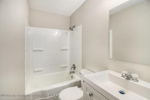 118 E Potter Ave, Lansing, MI 48910 photo 15