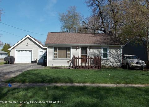 410 Lamb St, Perry, MI 48872