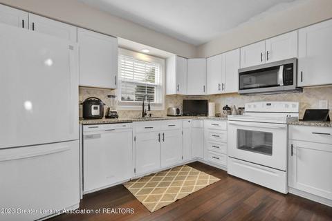 1024 Pickton Dr, Lansing, MI 48917 photo 15