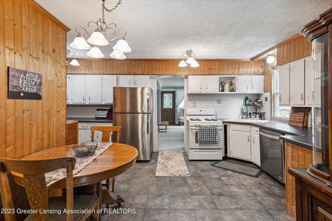 1335 Central Ave, Howell, MI 48843 photo 11