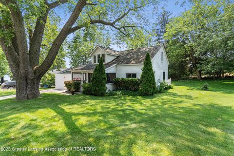 1335 Central Ave, Howell, MI 48843