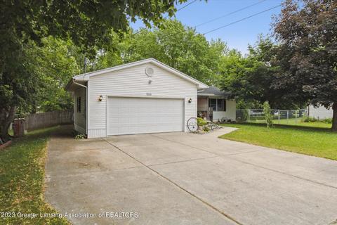 806 E Walker St, Saint Johns, MI 48879 photo 5