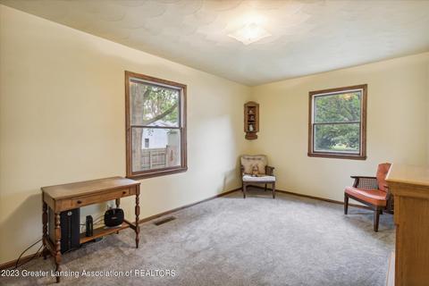 806 E Walker St, Saint Johns, MI 48879 photo 25