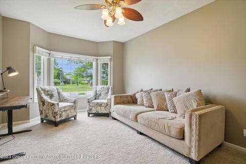 12946 Chartreuse Dr, Dewitt, MI 48820 photo 9