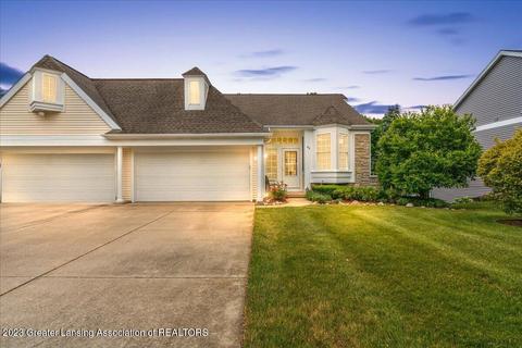 44 Harrogate Dr, Mason, MI 48854