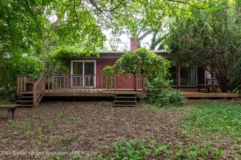 1304 Burcham Dr, East Lansing, MI 48823