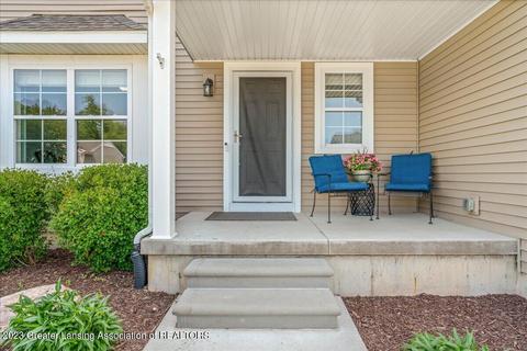1115 Oakwood Dr, Dewitt, MI 48820 photo 4